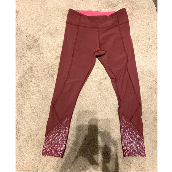 lululemon athletica Pants - Maroon LuluLemon reflector capris leggings(32in)